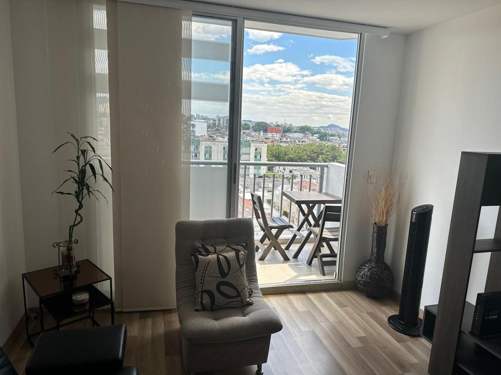 Hermoso Apto Con Piscina Y Parqueadero Privado Apartment